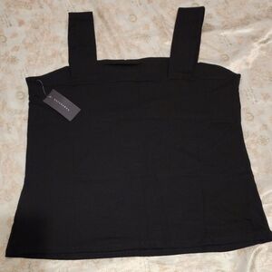 🌺Suzy Shier Classic Black Camisole